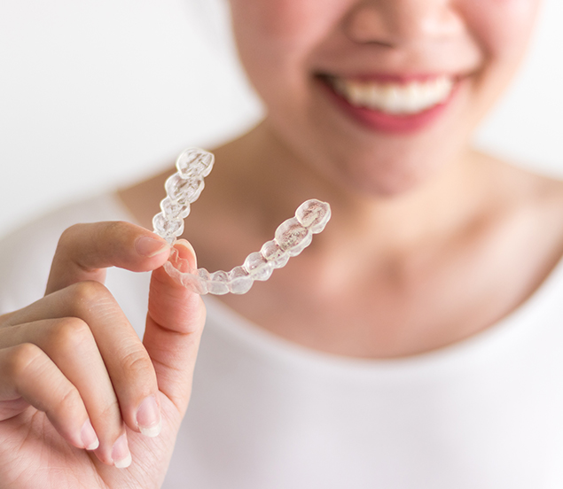 Williamsburg Clear Braces